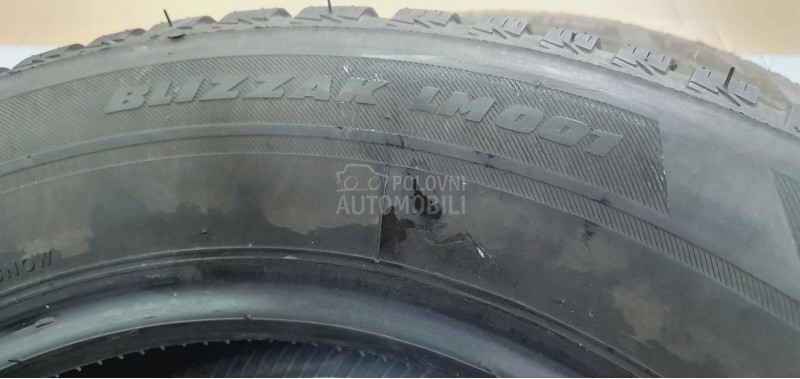 Bridgestone 215/65 R17 Zimska