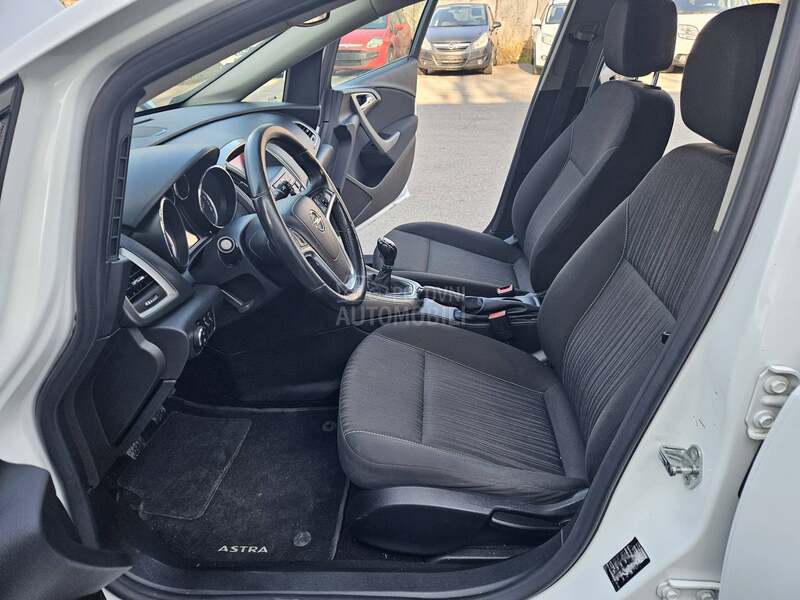 Opel Astra J K A O  N O V A