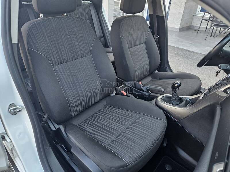Opel Astra J K A O  N O V A