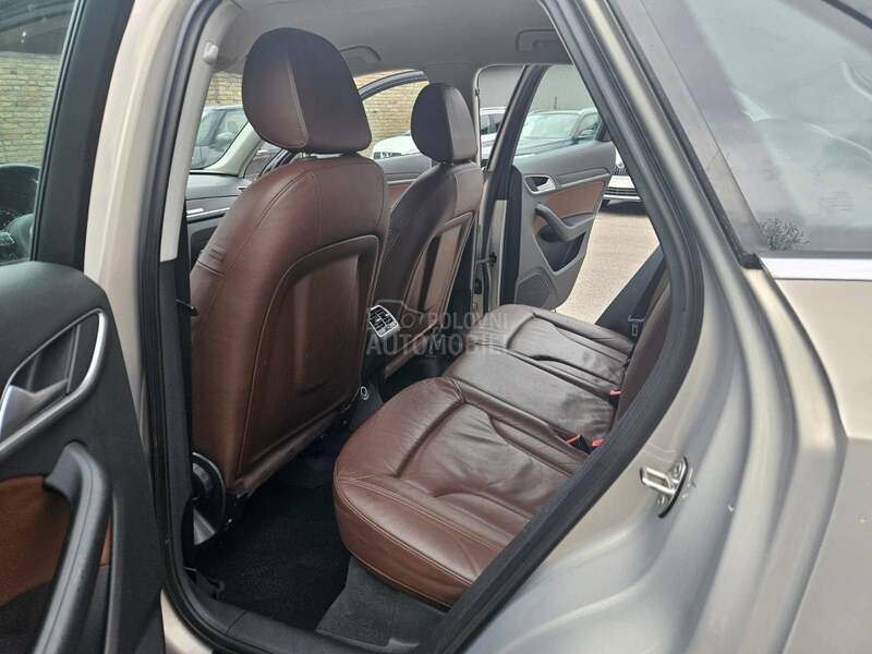 Audi Q3 L E D S-tronic