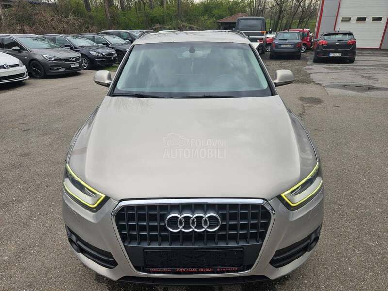 Audi Q3 L E D S-tronic