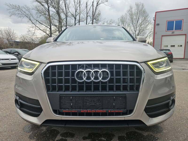 Audi Q3 L E D S-tronic