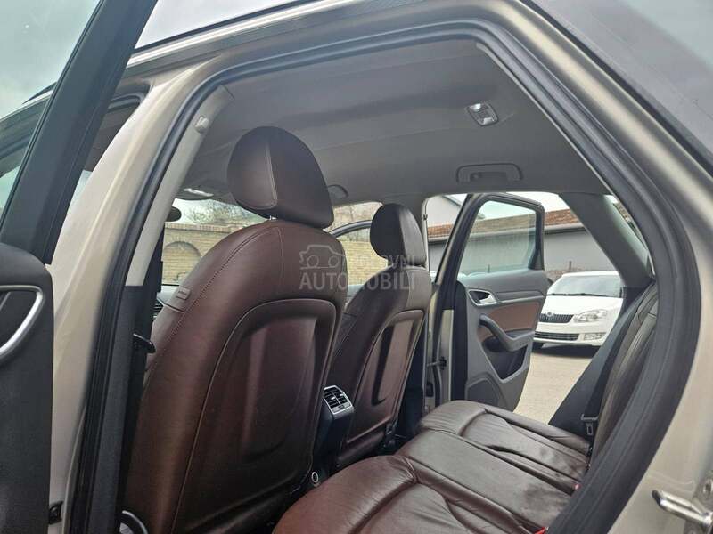 Audi Q3 L E D S-tronic