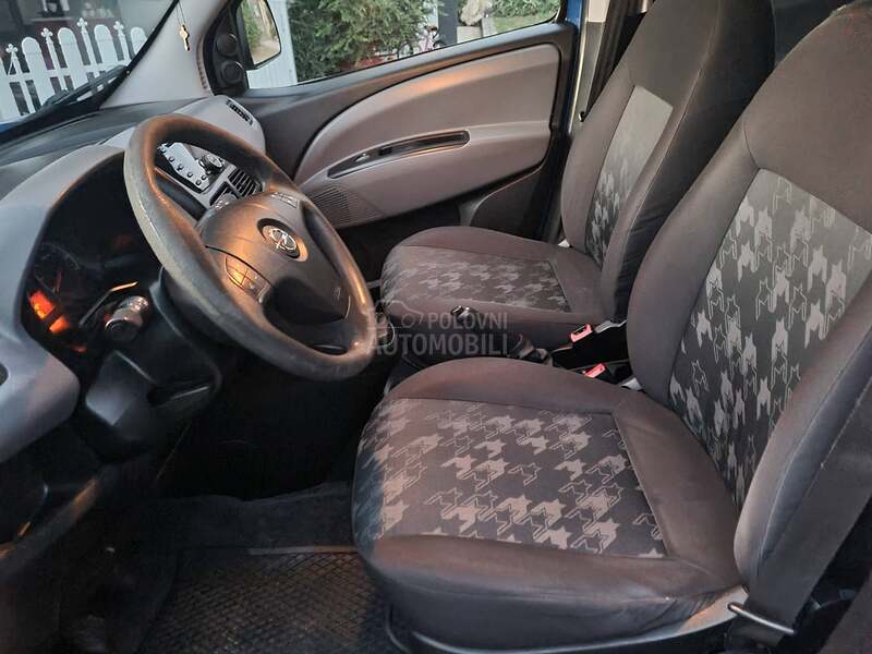 Opel Combo 1.6 CDTI