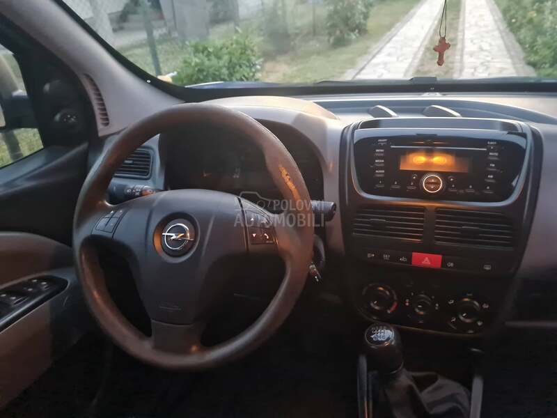 Opel Combo 1.6 CDTI