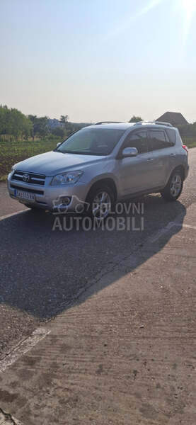 Toyota RAV 4 2.2D4D