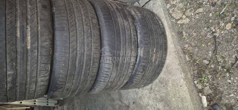 Continental 255/40 R20 Letnja