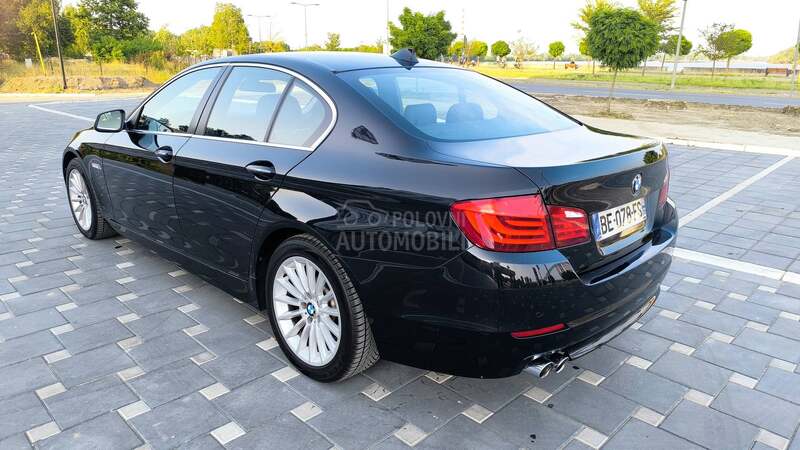 BMW 520 AUT/XEN/NAVl N.O.V