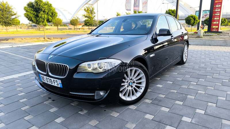 BMW 520 AUT/XEN/NAVl N.O.V