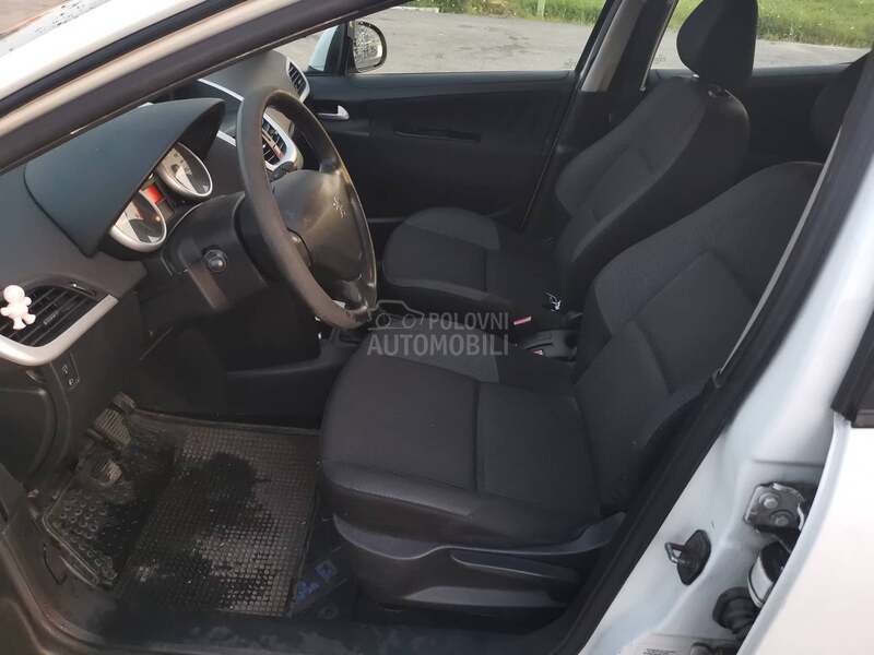 Peugeot 207 1.6 HDI