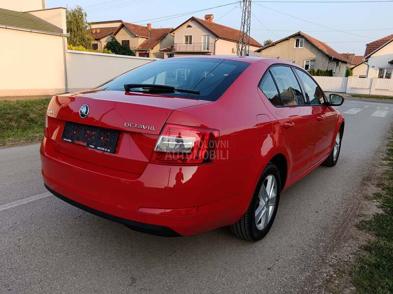 Škoda Octavia 1.2B DSG Toop
