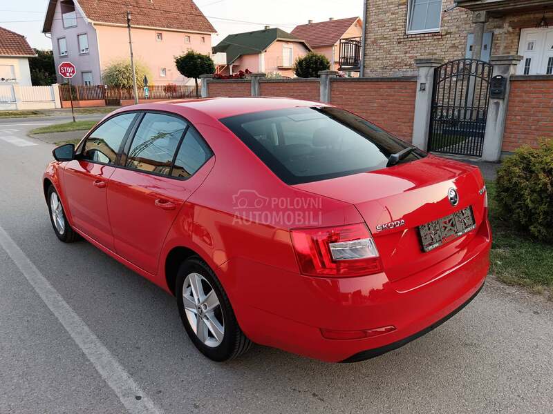 Škoda Octavia 1.2B DSG Toop
