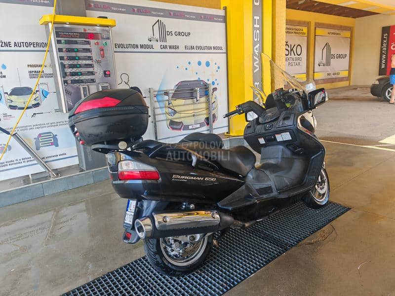 Suzuki Burgman 650 Executive