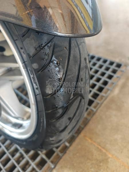 Suzuki Burgman 650 Executive