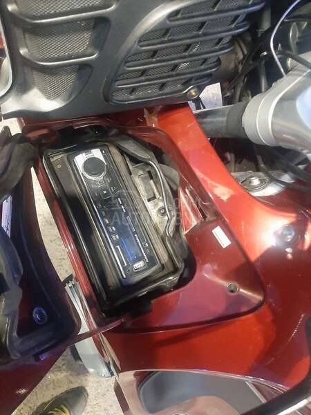 BMW R1100RT