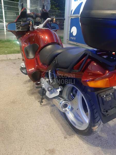 BMW R1100RT