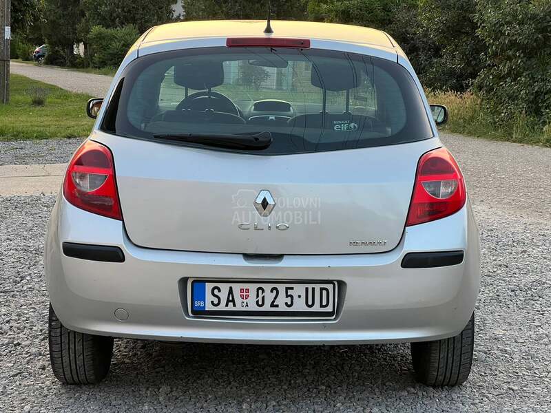 Renault Clio 