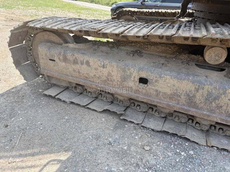 Kobelco SK 25O LC