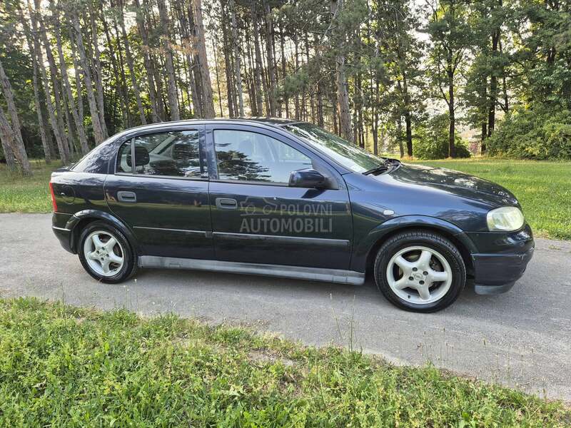Opel Astra G 1.6 8v