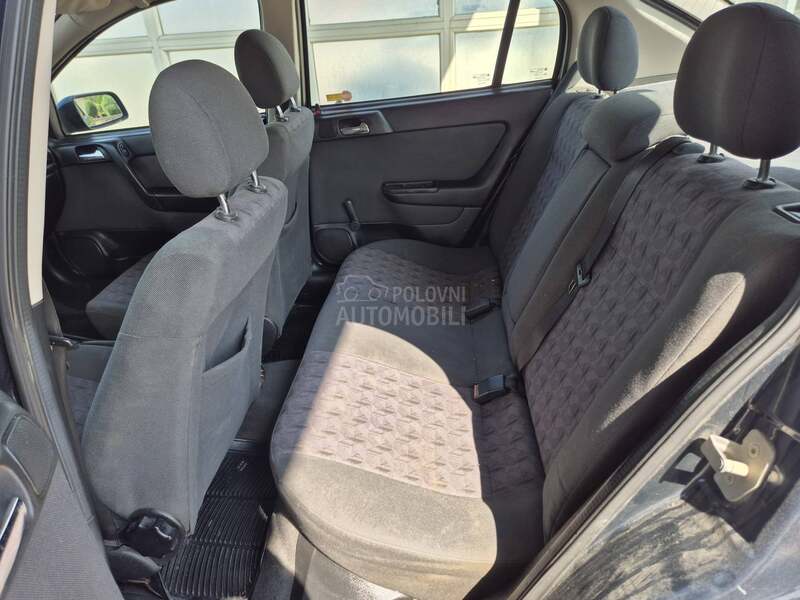 Opel Astra G 1.6 8v