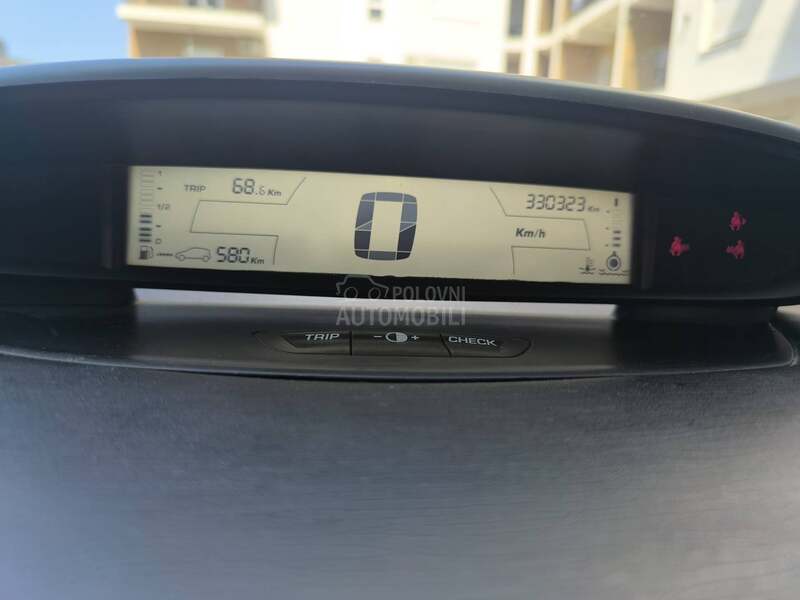 Citroen C4 