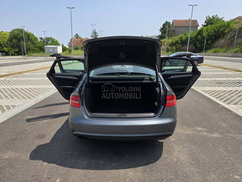 Audi A4 2.0 TDI QUATRO