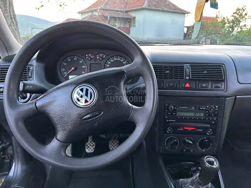 Volkswagen Golf 4 