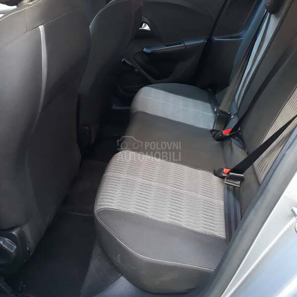 Opel Corsa F 1.5 d
