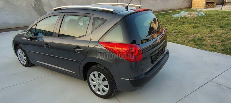 Peugeot 207 1.4 b active