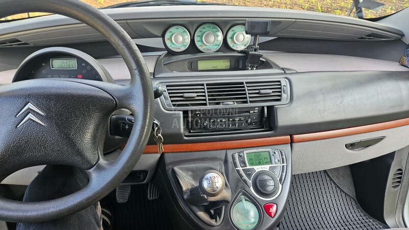 Citroen C8 2.0 hdi