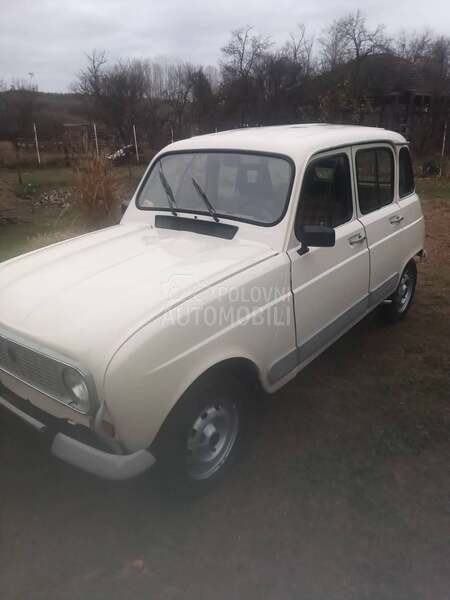 Renault R 4 tls