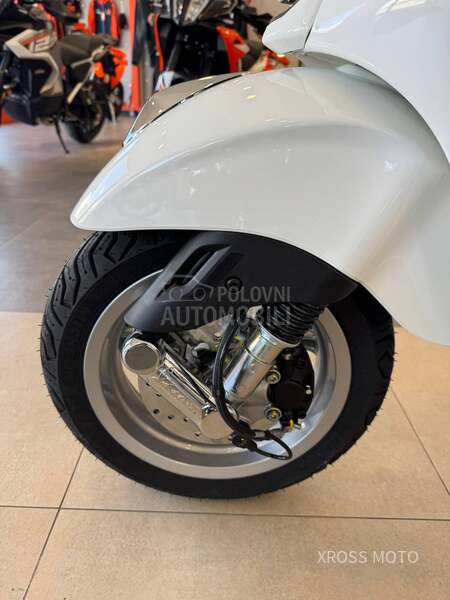 Vespa PRIMAVERA 50 4T