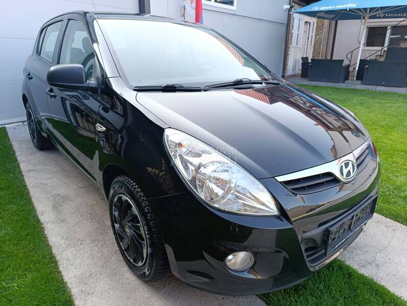 Hyundai i20 