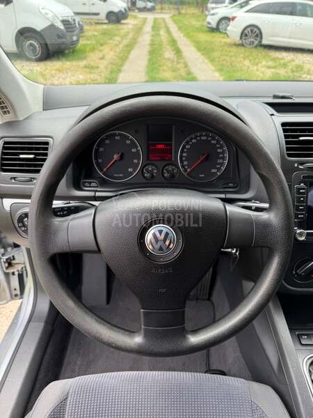 Volkswagen Jetta 2.0 fsi CH