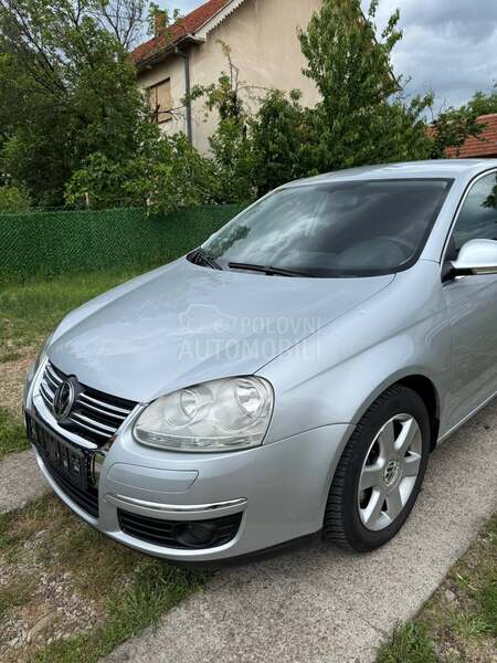 Volkswagen Jetta 2.0 fsi CH