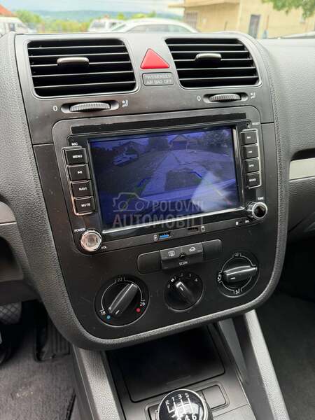 Volkswagen Jetta 2.0 fsi CH