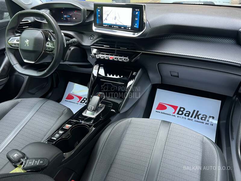 Peugeot 2008 1.5 HDI/ALLURE/AT8