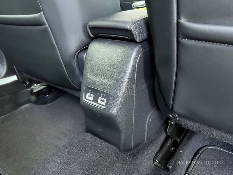 Peugeot 2008 1.5 HDI/ALLURE/AT8