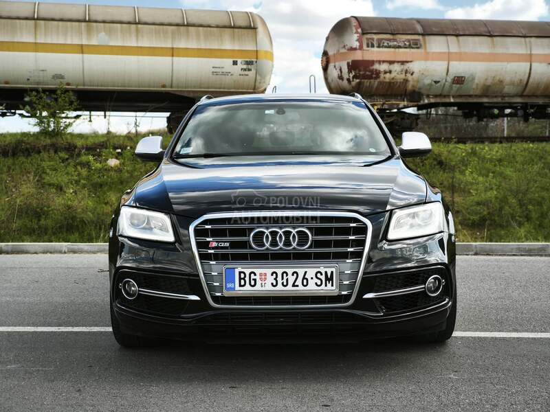 Audi SQ5 