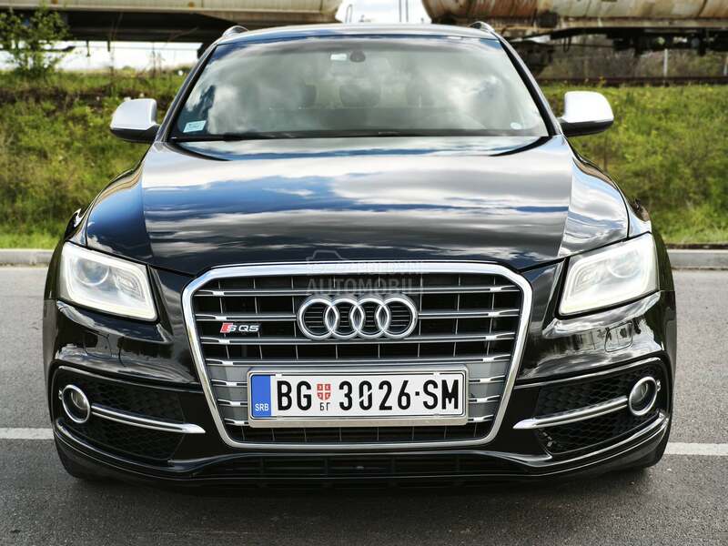 Audi SQ5 