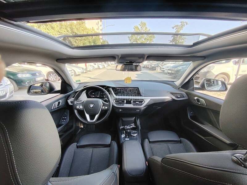 BMW 218 PANO/VIRT/AKCIIJA