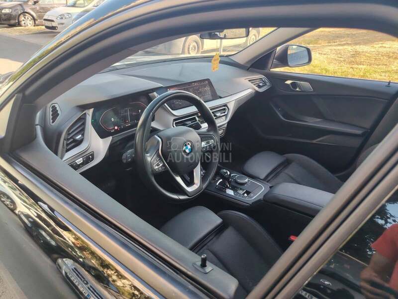 BMW 218 PANO/VIRT/AKCIIJA