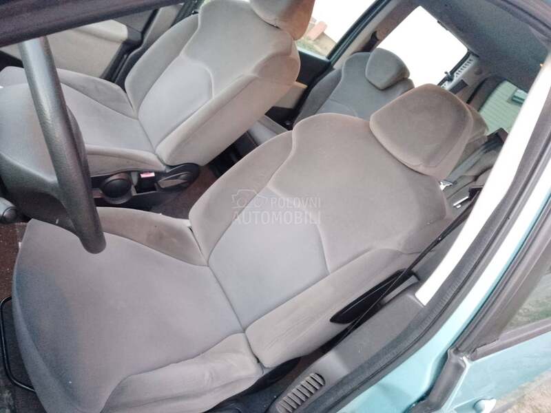 Citroen C8 2.0HDI// IZUZZETAN