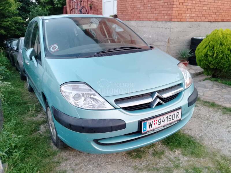 Citroen C8 2.0HDI// IZUZZETAN