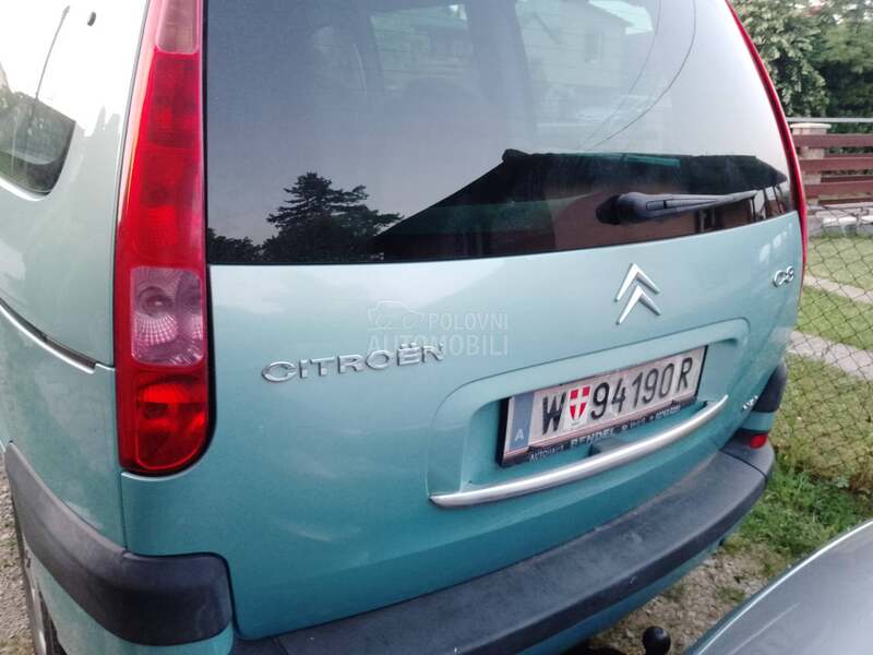 Citroen C8 2.0HDI// IZUZZETAN