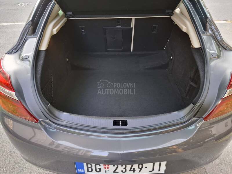 Opel Insignia 2.0 cdti COSMO 4X4