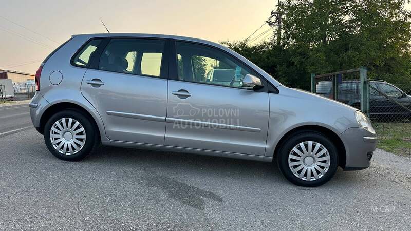 Volkswagen Polo bas N O V