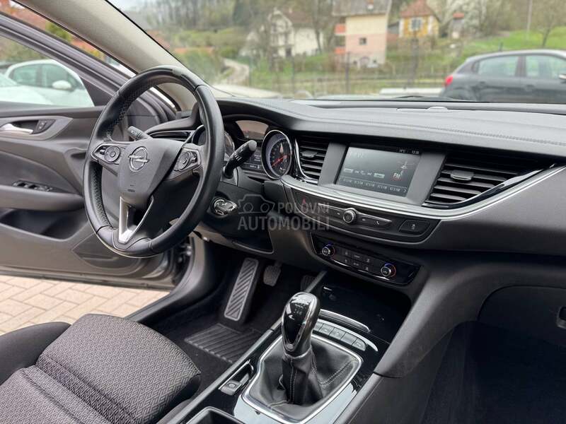 Opel Insignia EDITION BUSINESS