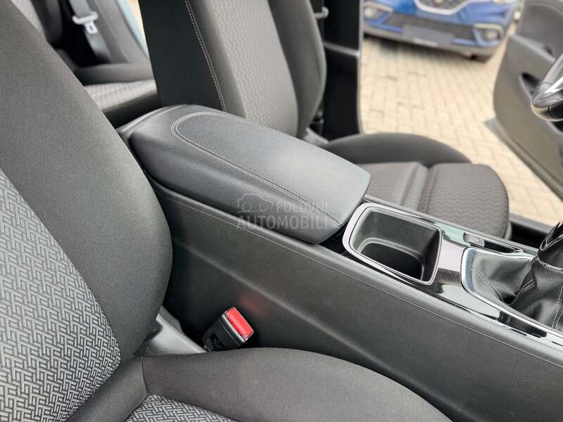 Opel Insignia EDITION BUSINESS