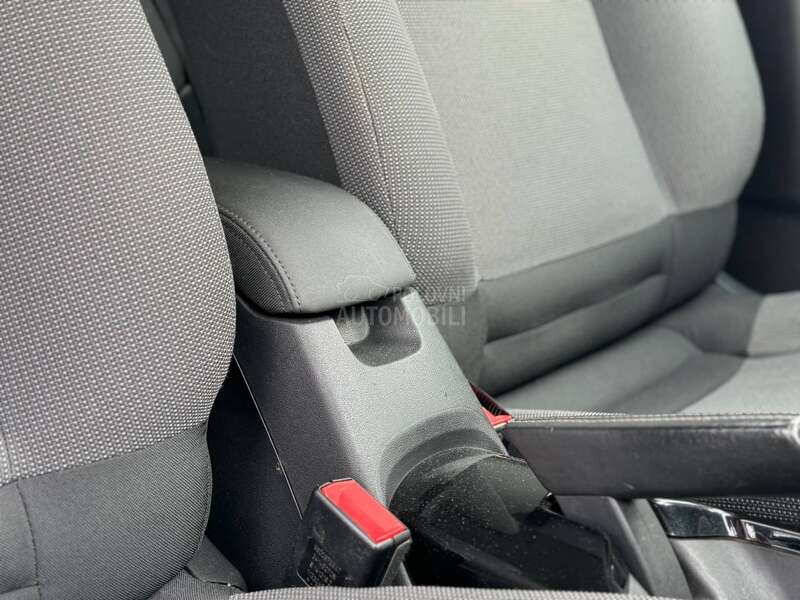Citroen C4 Cactus FELL BUSINESS HDi100